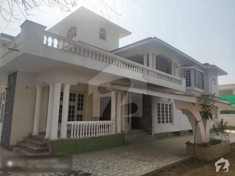 Corner 1000 Sq Yarsa House Is Available For Sale