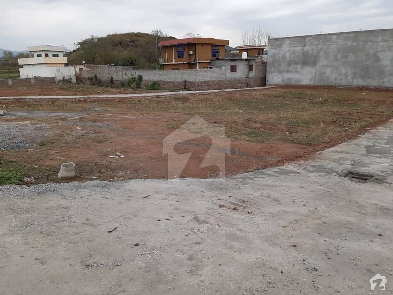 5 Marla Residential Plot Available For Sale In Bhara Kahu