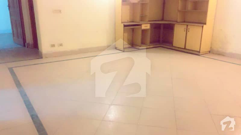Buy A 2475  Square Feet House For Sale In Model Town