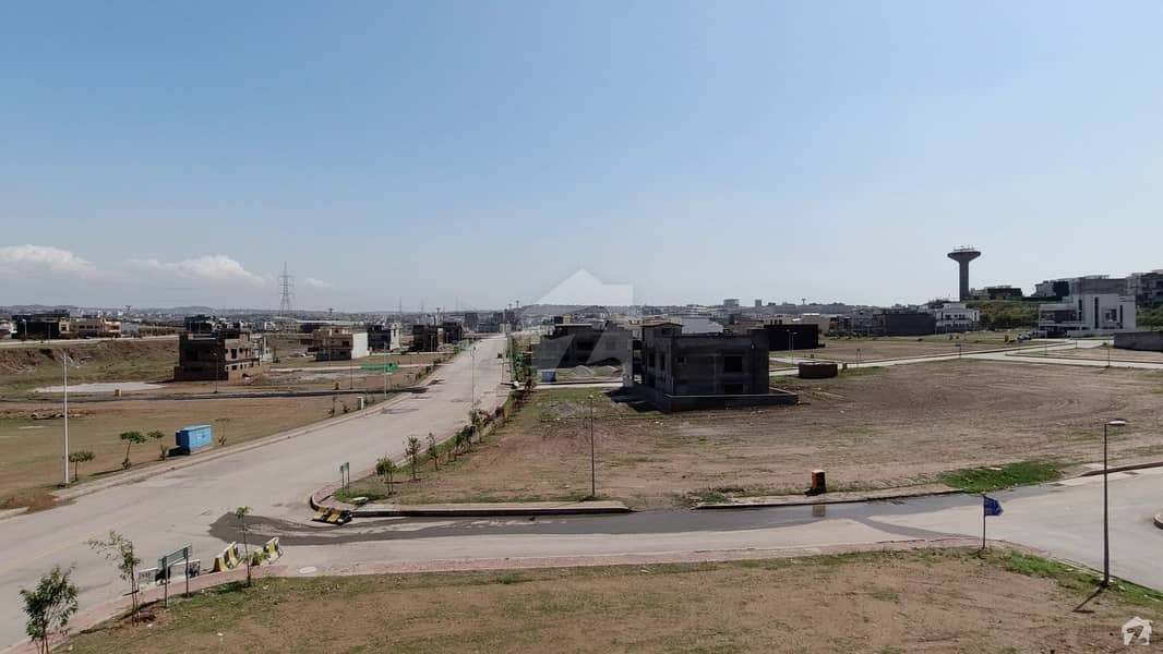 1 Kanal Grey Structure House With Basement Is Available For Sale In Bahria Town Phase 8 Bahria