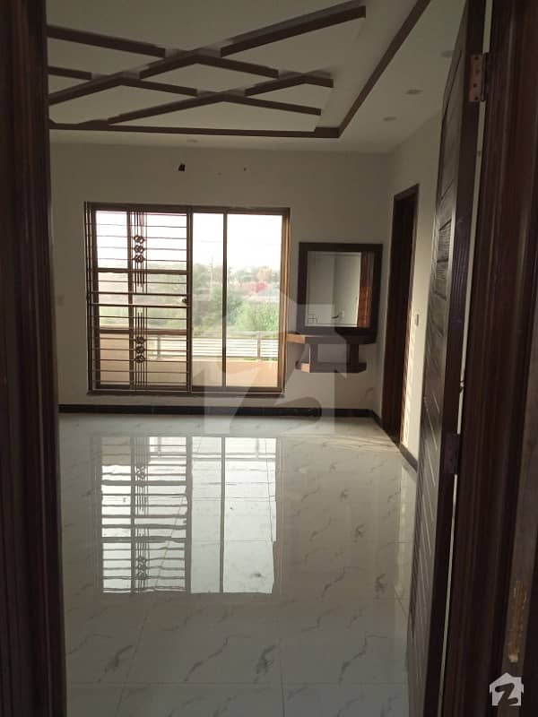 10 Marla Double Storey House For Sale In M Block Lda Avenue 1