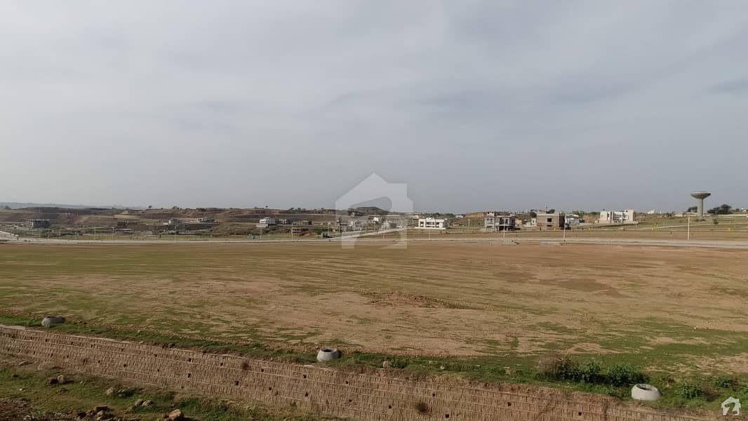 Plot Is Available For Sale In Bahria Town Phase 8 - Block P
