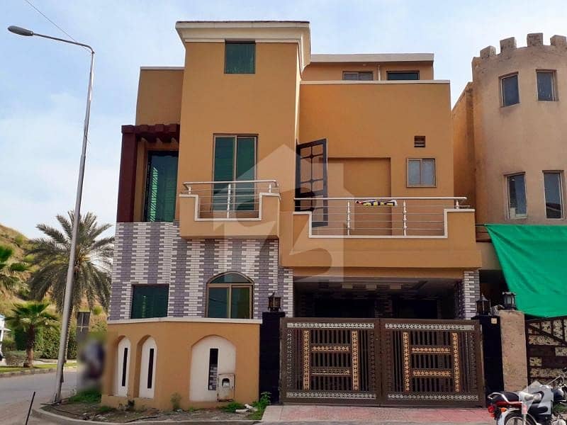 Main Boulevard Corner 7 Marla Brand New House For Sale Bahria Town Phase 8 Abu Baker Block Rwp
