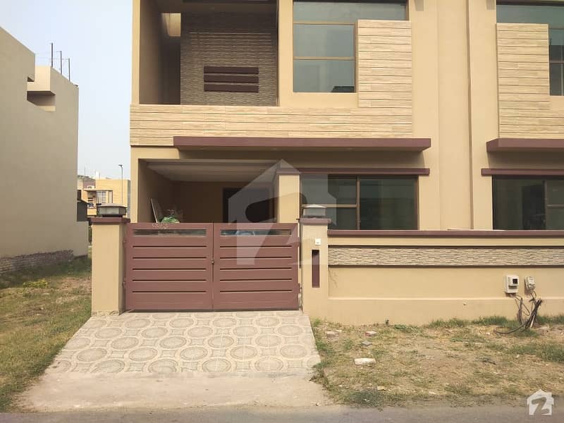 Stunning 5 Marla House In Paragon City Available Paragon City Imperial 1 Block, Paragon City