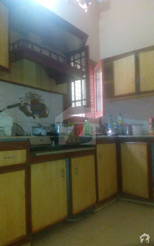 ایم ڈی اے چوک ملتان میں 3 کمروں کا 10 مرلہ مکان 1 کروڑ میں برائے فروخت۔