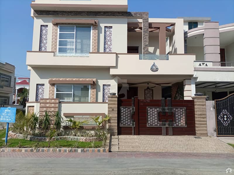 House For Sale Situated In DC Colony
