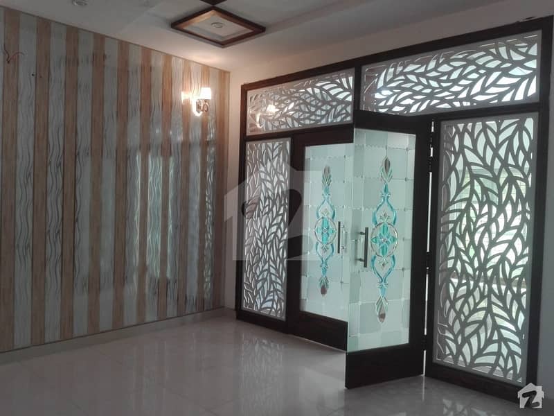 2 Kanal House Available In Model Town For Sale