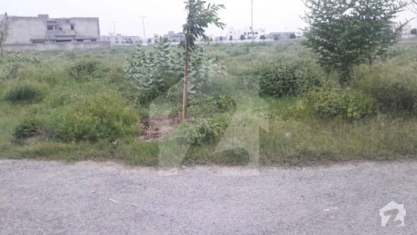 1 KANAL PLOT FOR SALE PLOT NO 1084 LOCATED DHA PHASE 8 BLOCK S LAHORE