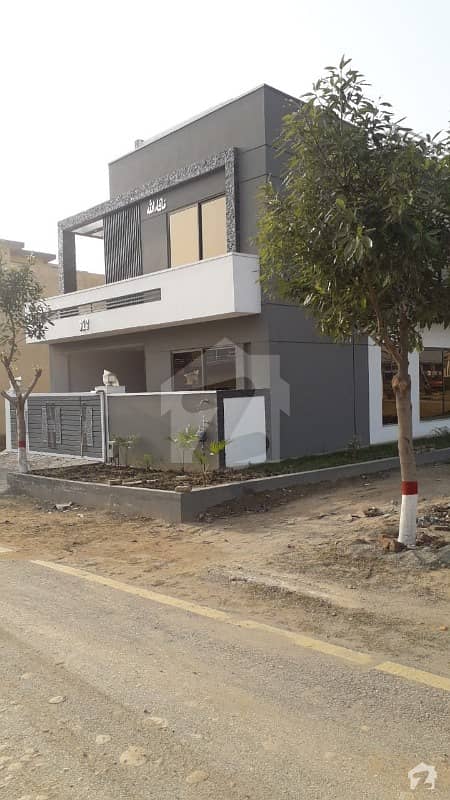 1800  Square Feet House Available For Sale In Faisal Town - F-18, Islamabad