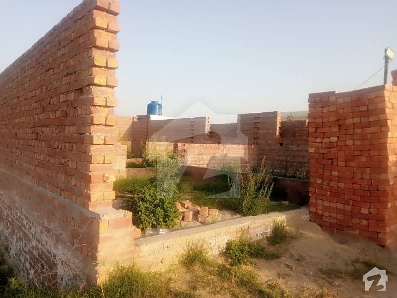 برکی روڈ کینٹ لاہور میں 10 مرلہ رہائشی پلاٹ 25 لاکھ میں برائے فروخت۔
