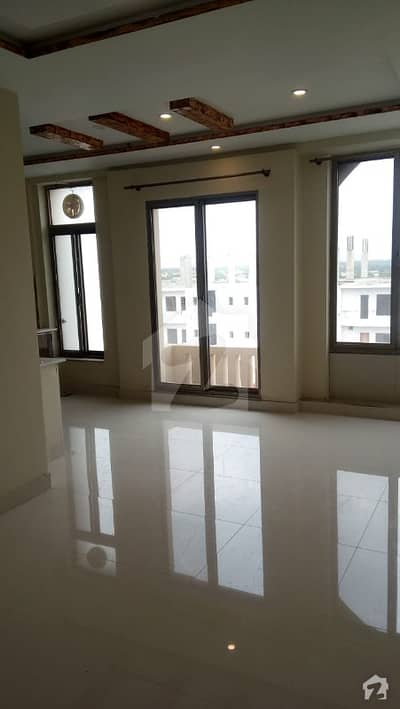 1 Bed Excellent Condition Ideal Location Flat For Rent In Bahria Town Lahore