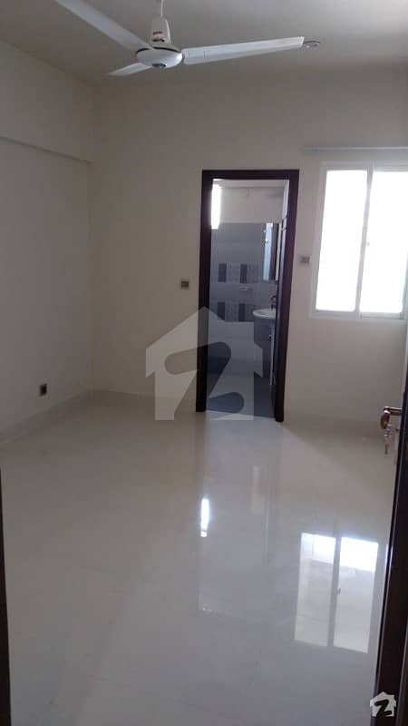 3 Bedrooms Apartment Available for Sale in Sehar Commercial Phase 7
