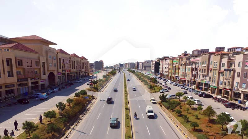 New 4 Marla Commercial Plot Deal LDA Approved on 2 Years Easy Installment Plan In The Heart of Lahore Near Model Town Link Road