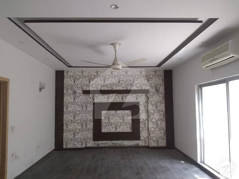 1 Kanal Full House For Rent In DHA Phase 2 - Block S