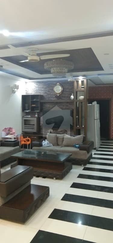 جوہر ٹاؤن فیز 1 جوہر ٹاؤن لاہور میں 2 کمروں کا 10 مرلہ زیریں پورشن 50 ہزار میں کرایہ پر دستیاب ہے۔