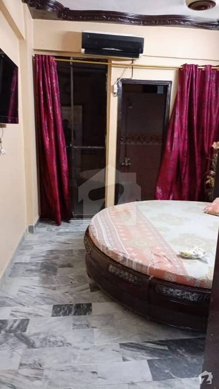گارڈن ویسٹ کراچی میں 2 کمروں کا 3 مرلہ فلیٹ 40 لاکھ میں برائے فروخت۔
