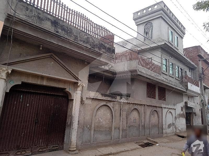 1890  Square Feet House In Gt Road For Sale