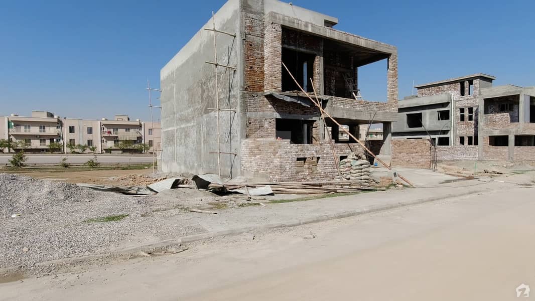 8 Marla Highted Plot For Sale Block J Level Plot In J Block Bahria Town Phase 8 Block J