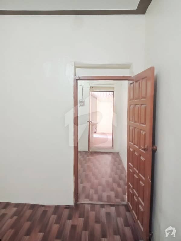 Ideally Located Flat For Sale In Pakistan Chowk Available