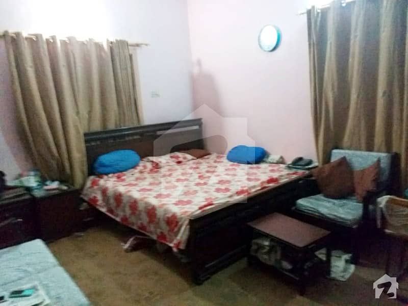 Big Size Fully Furnished Apartment At Dehli Punjab Colony 2nd Floor