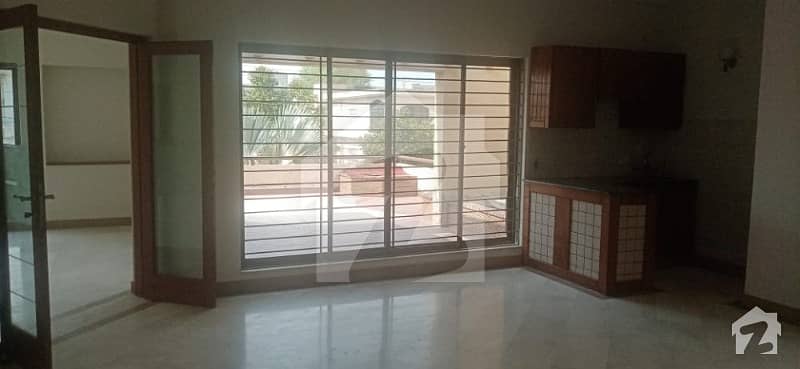 Beautiful Luxury 20 Marla House Ac Installed For Rent At Ideal Location Phase 4