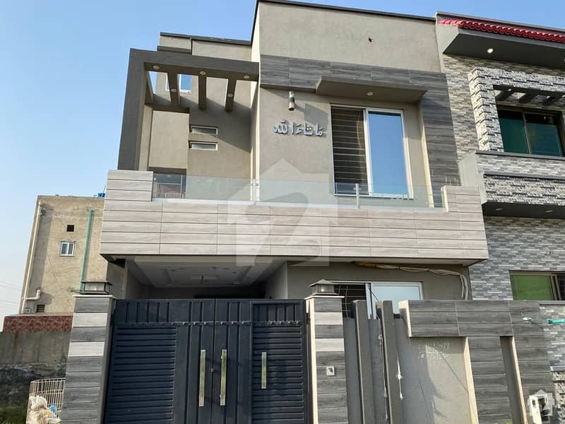 Ideally Located House For Sale In Paragon City Available