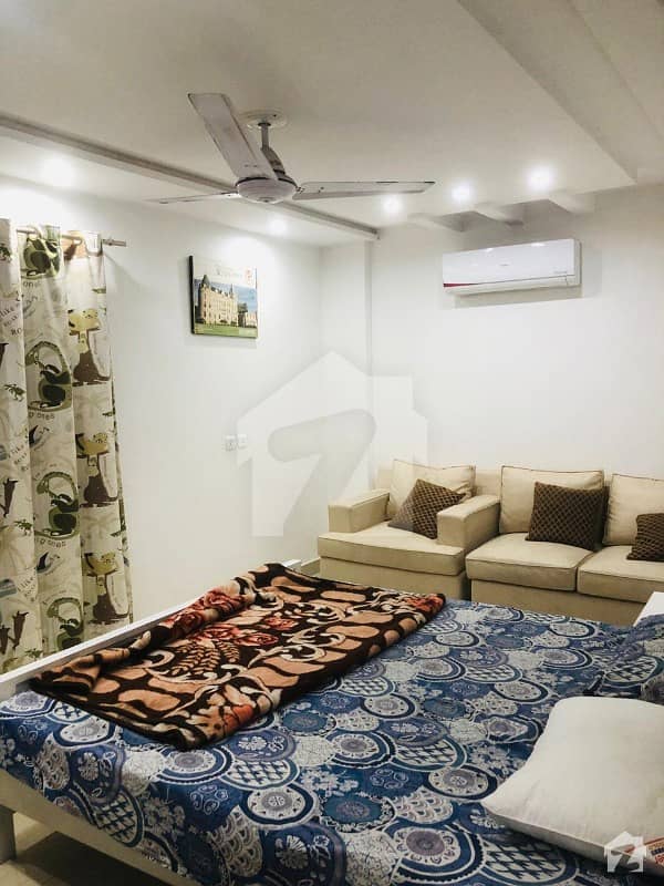 بحریہ ٹاؤن - شیرشاہ بلاک بحریہ ٹاؤن ۔ سیکٹر ایف بحریہ ٹاؤن لاہور میں 1 کمرے کا 2 مرلہ فلیٹ 5 ہزار میں کرایہ پر دستیاب ہے۔