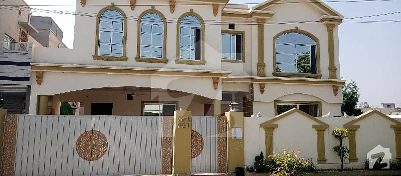 Beautiful Double Storey 1 Kanal Fully Furnished House For Sale In Uet Society