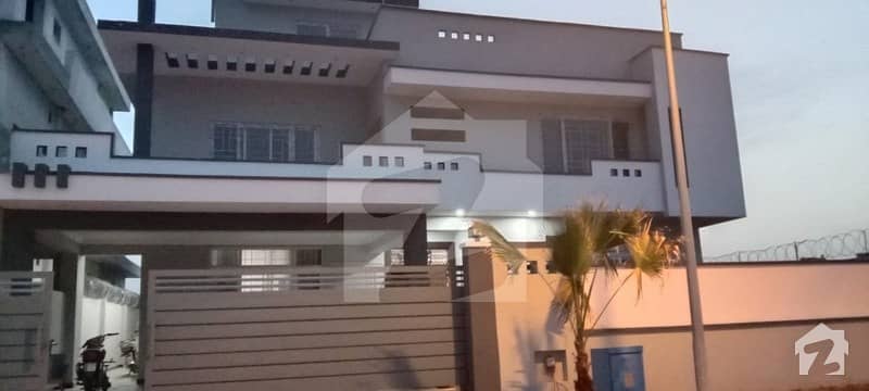 Buy A 4500  Square Feet House For Sale In Top City 1