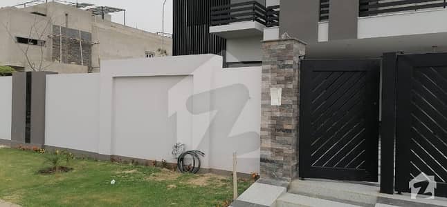 18.5 Marla Brand New House Available For Sale
