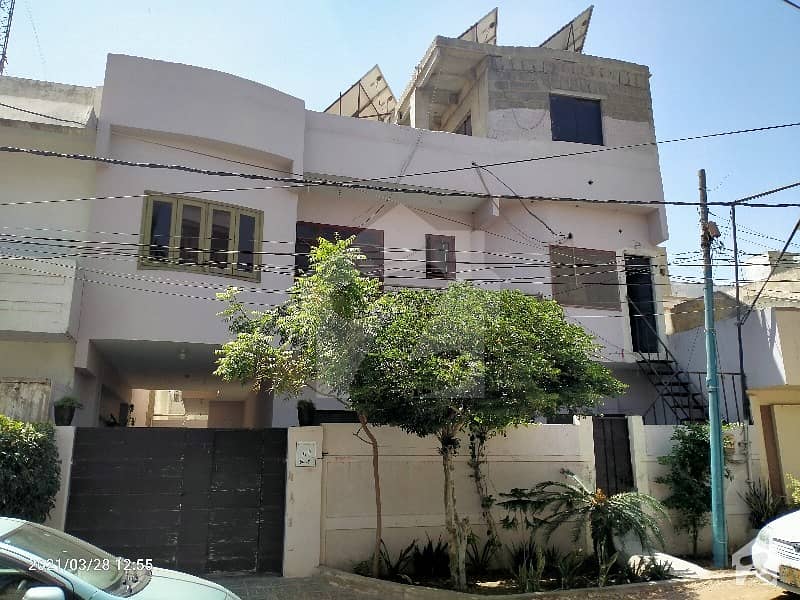Beautiful Villa 240"Sqyrd Double Story House for Sale