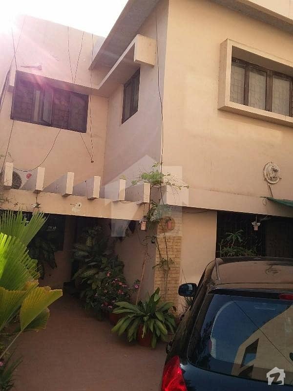 Sasi Town House 250 Yards Bungalow For Rent Civil Line Clifton