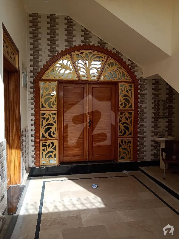 نواب شاہ میں 7 کمروں کا 6 مرلہ مکان 1.15 کروڑ میں برائے فروخت۔