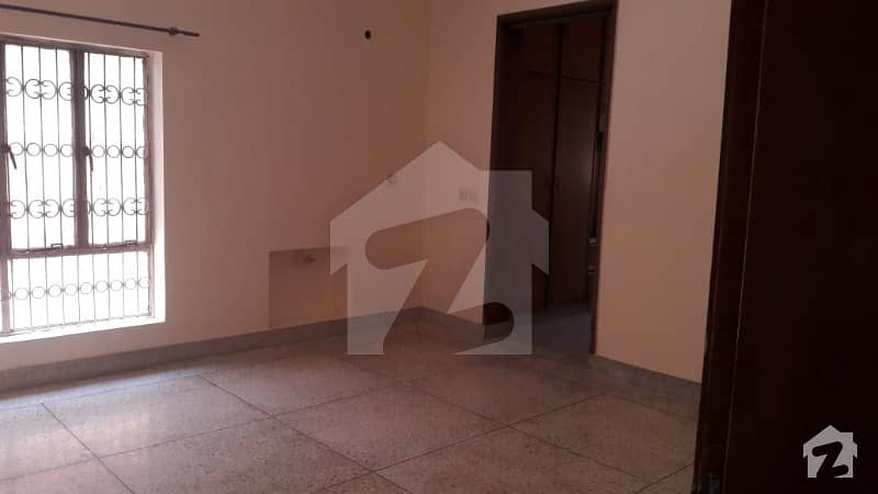 Top Location 1 Kanal Lower Portion For Rent In DHA Phase 2 Lahore
