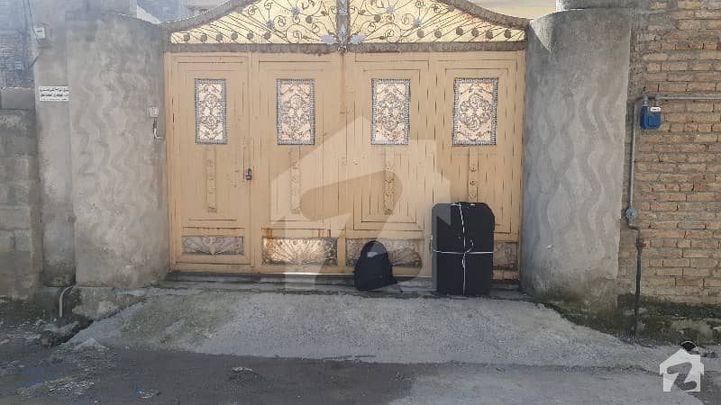نواں شیر ایبٹ آباد میں 3 کمروں کا 10 مرلہ مکان 1.35 کروڑ میں برائے فروخت۔