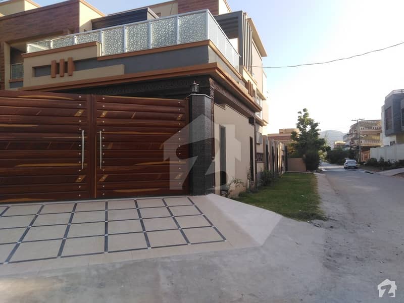 1 Kanal House In Hayatabad For Sale