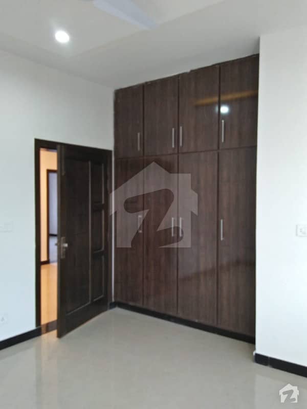 Pakistan Phase 1 Hill View Block 6m Triple Story Brand New Designer