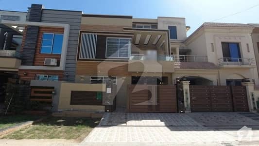 Brand New Luxury House For Sale In Bahria Town Lahore Brand New Luxury House For Sale In Bahria Town Lahore