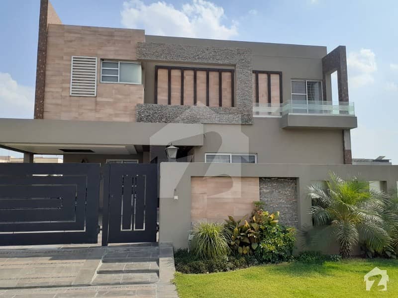 1 Kanal Brand New House In Dha Very Good Location