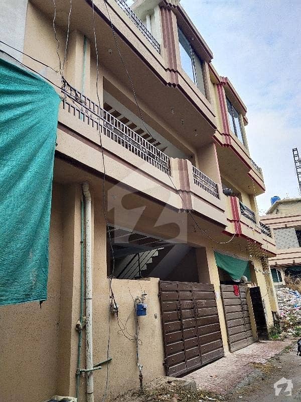 5 Marla Double Story House For Sale In Chatha Bakhtawar 3 Or 4 Minut Walking Distance From Main Park Road Chak Shahzad Road.