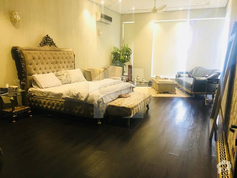 8 Kanal Fully Luxurious Furnished Farmhouse Available In Bedian Road