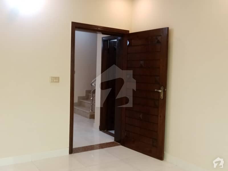 Perfect 2.25 Marla House In Samanabad For Sale