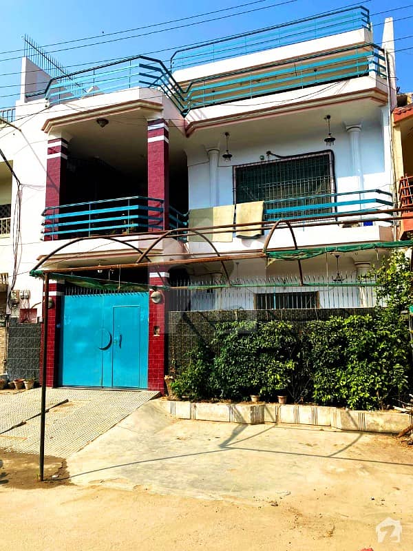 سکیم 33 کراچی میں 6 کمروں کا 6 مرلہ مکان 2.35 کروڑ میں برائے فروخت۔