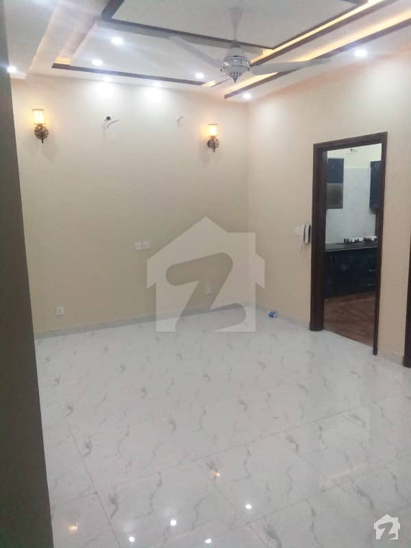 5 Marla Upper Portion For Rent For Non Smoking Family