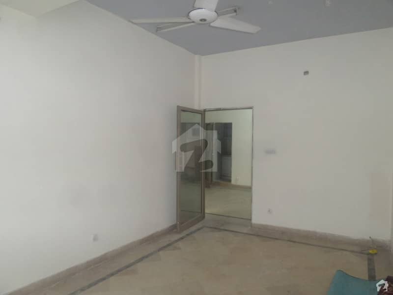 7 Marla Upper Portion In Stunning Khayaban-e-Sir Syed Is Available For Rent
