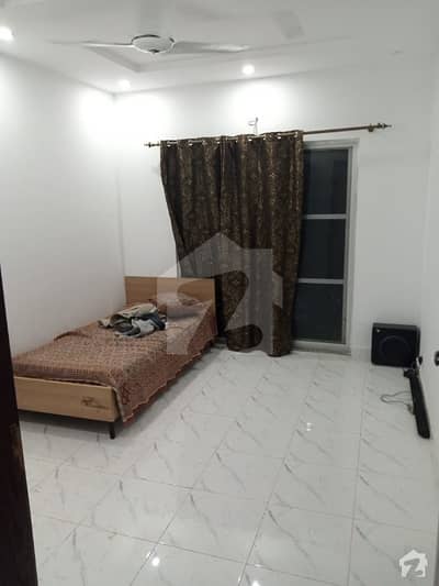 1 Bed Furnished With Tv Lounge Kitchen For Female Only