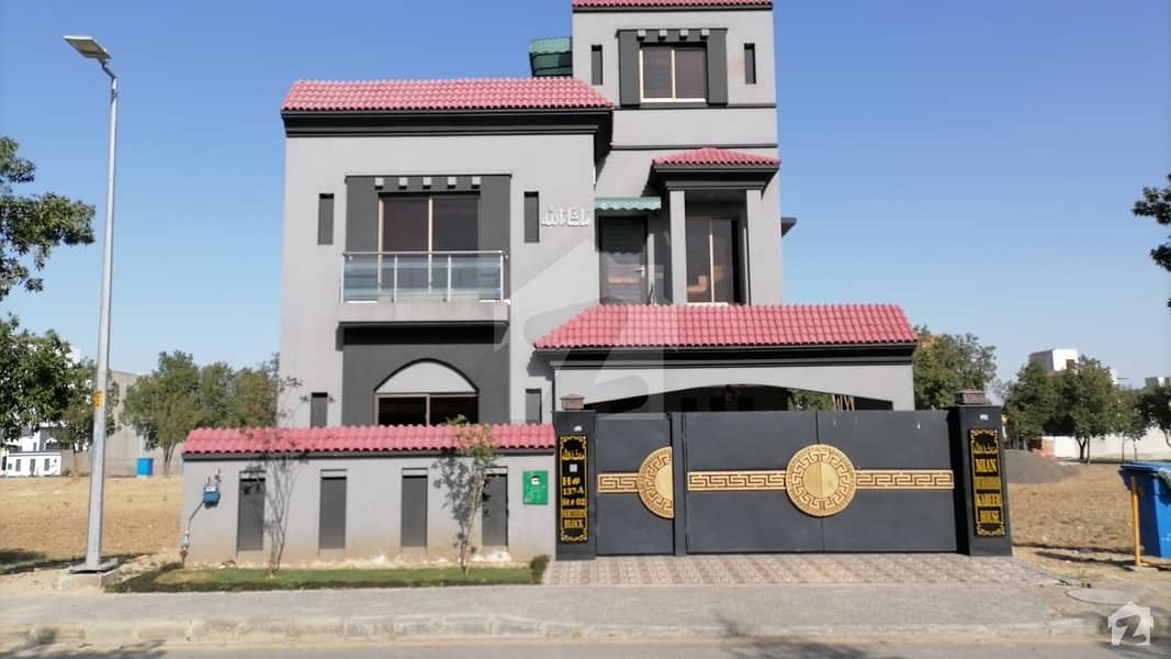 10 Marla Double Storey House For Sale In Bahria Orchard Block Northern