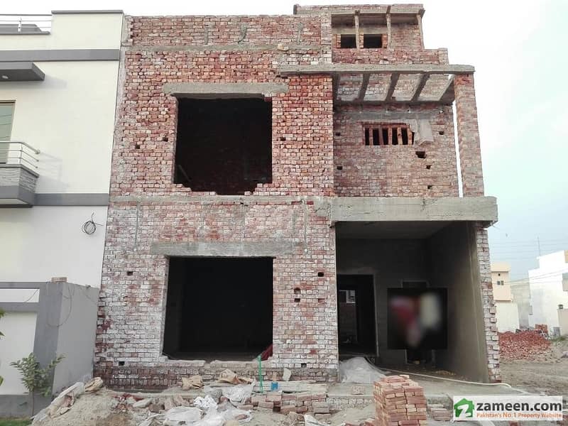 House Is Available For Sale Central Park Block A, Central Park Housing Scheme, Lahore House Is Available For Sale Central Park Block A, Central Park Housing Scheme, Lahore
