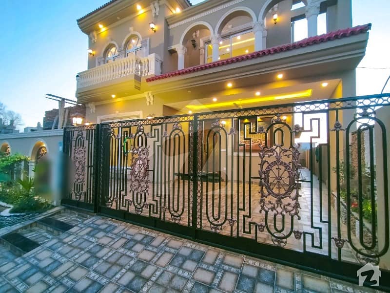 10 Marla Italian Style House For Sale 10 Marla Italian Style House For Sale
