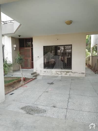 2799  Square Feet House In Central Cantt For Rent